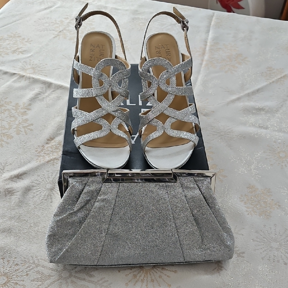 Naturalizer Silver Glitter Heels